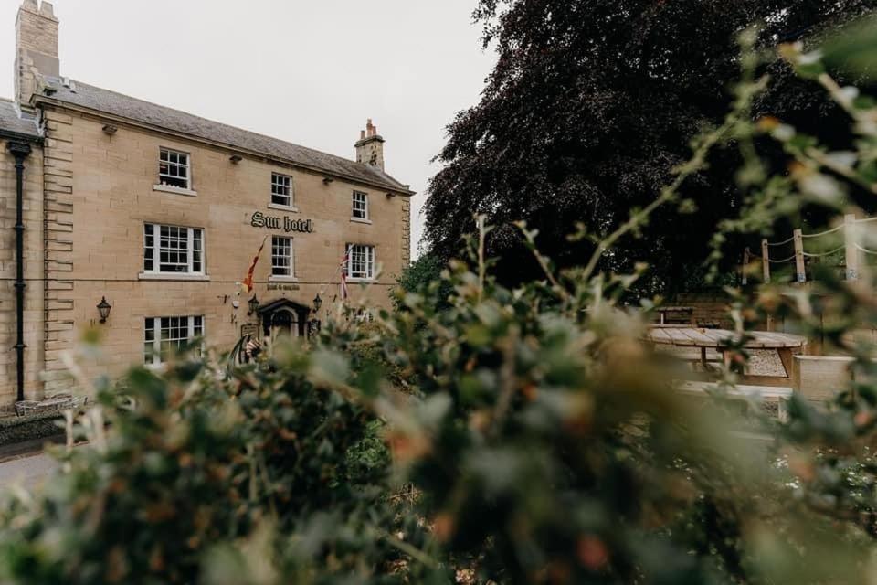 The Sun Hotel ワークワース エクステリア 写真