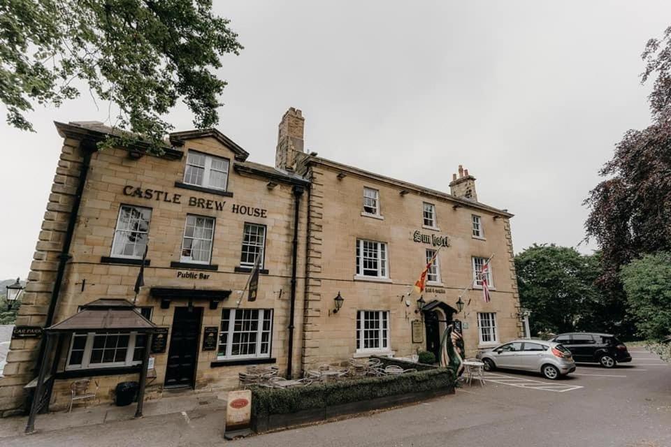 The Sun Hotel ワークワース エクステリア 写真