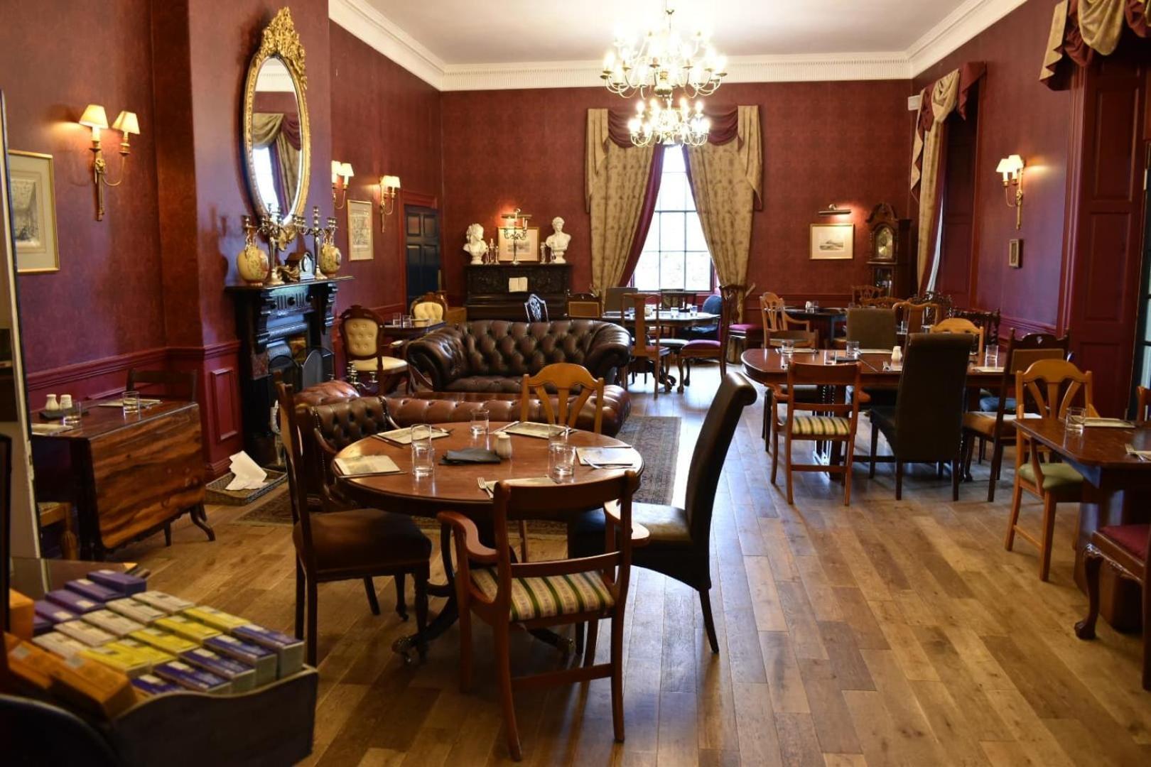 The Sun Hotel ワークワース エクステリア 写真
